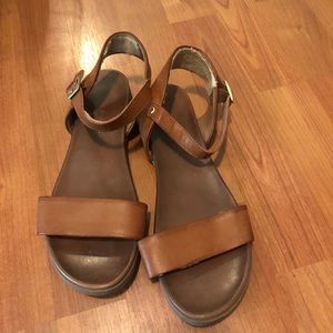 Rock & candy brown sandals